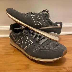 Women’s New Balance 996 V2 Sneakers